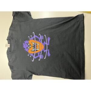 Vintage XL T-Shirt with Tasmanian Devil Graphic